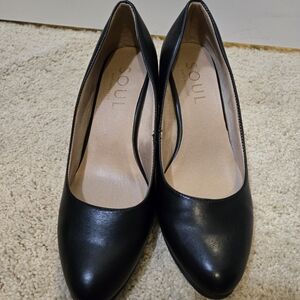 Women's Black Pumps Sz. 8